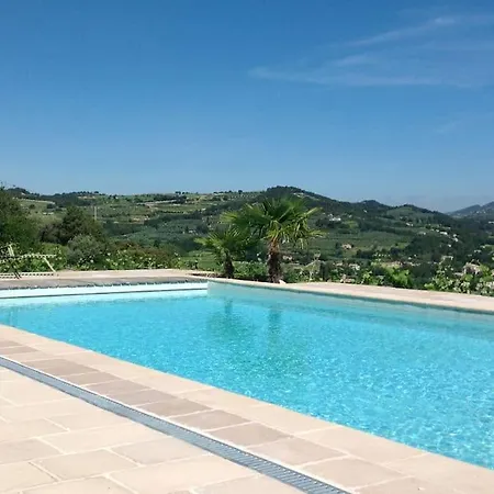 Appartement Charming Studio In Small Farmhouse With A View Nyons